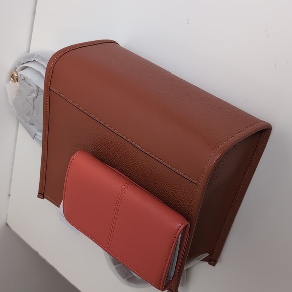 Coach CO971 + F48068 Leather Dempsey Tote & Clutch Wallet - Picture 7 of 16